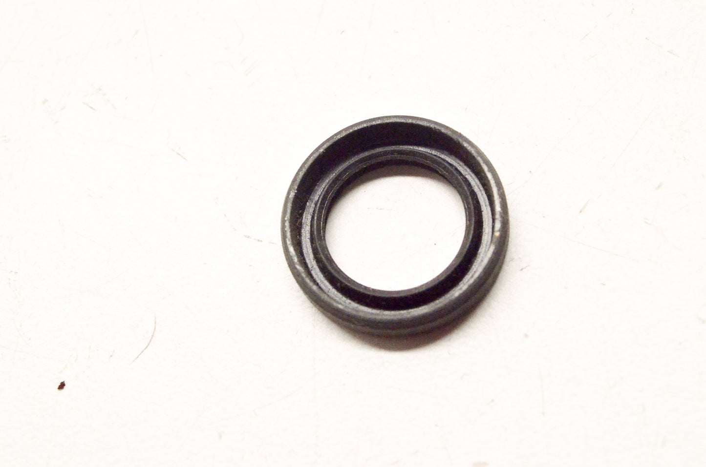 OEM Suzuki 09285-16003 Oil Seal 16x24x5 NOS