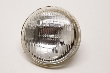CandlePower 4449 Sealed Beam Passing Lamp 12.8v 30w NOS