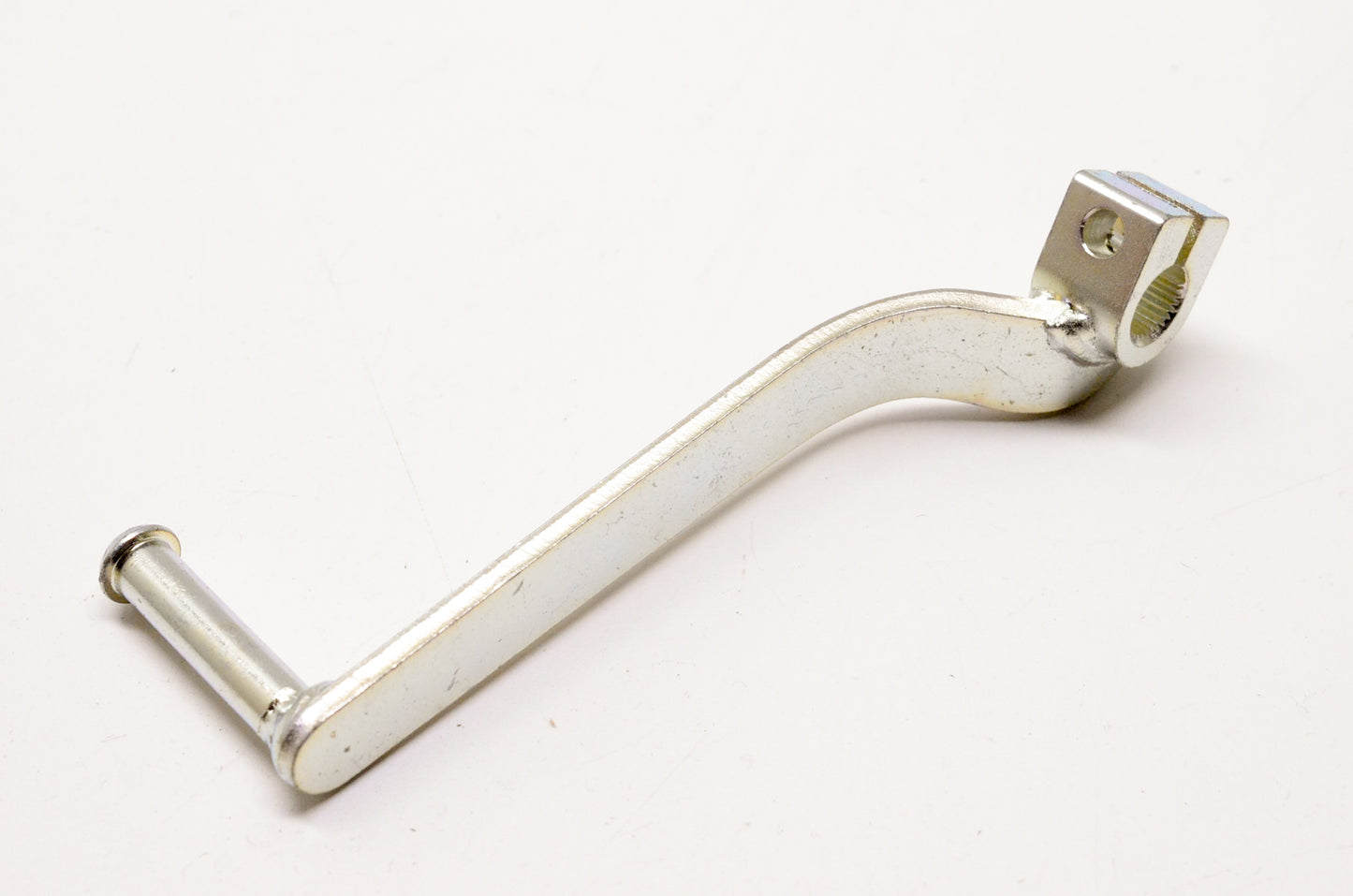 OEM Yamaha 367-18111-00-00 Shifter Pedal NOS