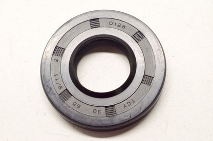 OEM Arctic Cat 3002-717 Crankshaft Seal M30 NOS
