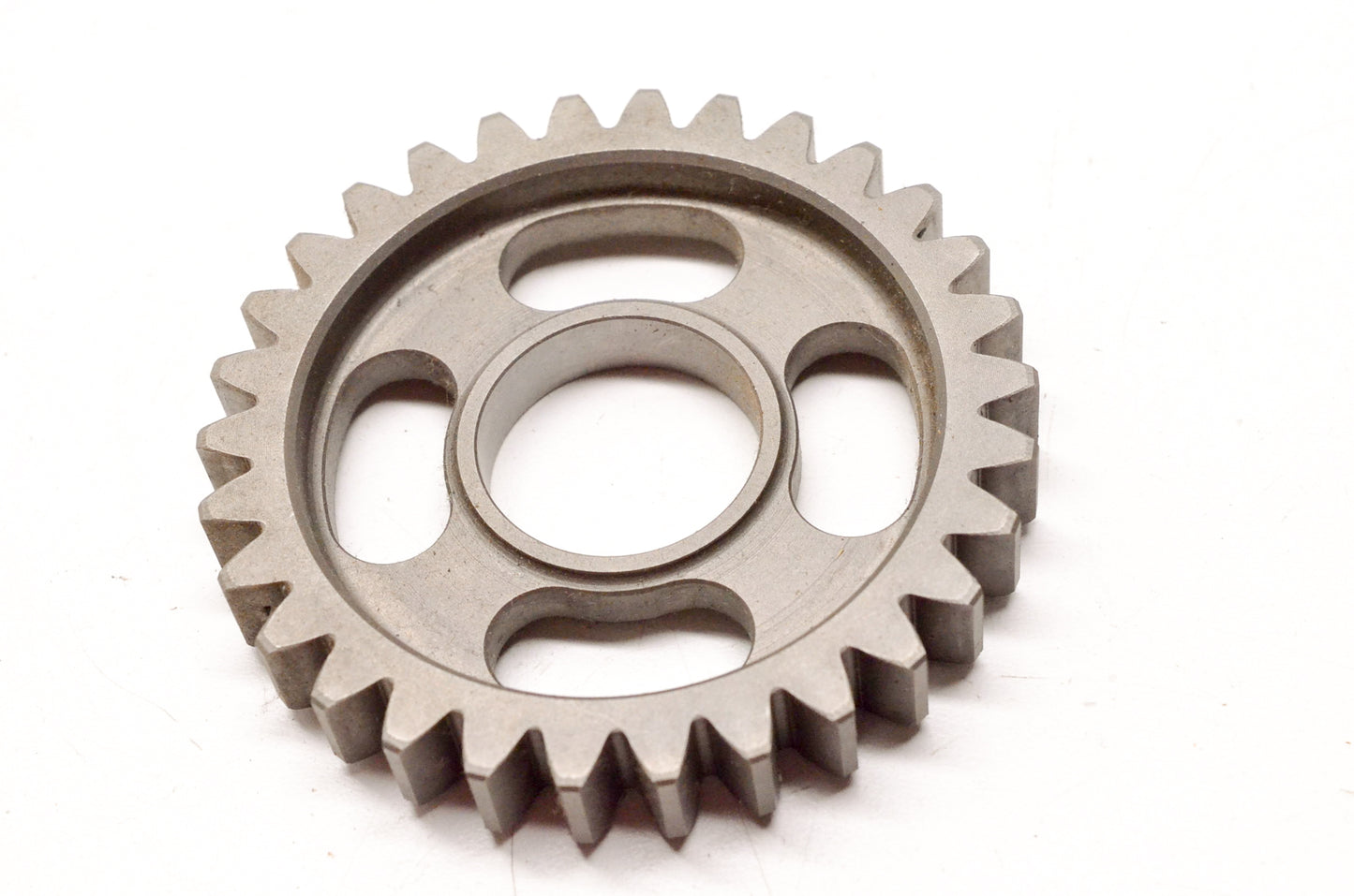 OEM Honda 23441-MB4-830 30T Countershaft 2nd Gear NOS