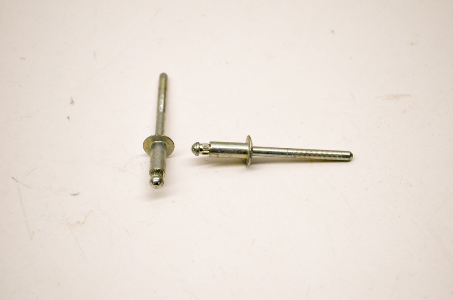 OEM Arctic Cat 0123-784 Rivet 16x1/4 Qty 2 NOS