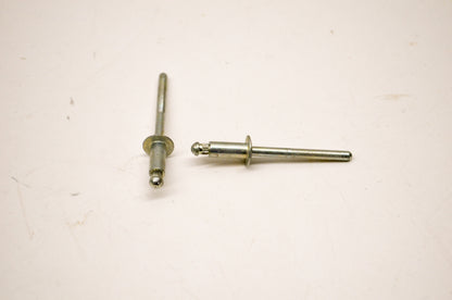 OEM Arctic Cat 0123-784 Rivet 16x1/4 Qty 2 NOS