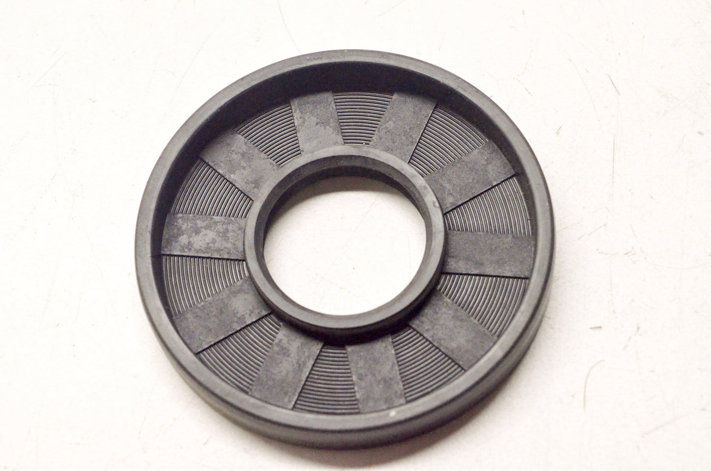 Kimpex 09-139-01 Oil Seal 30x72x10