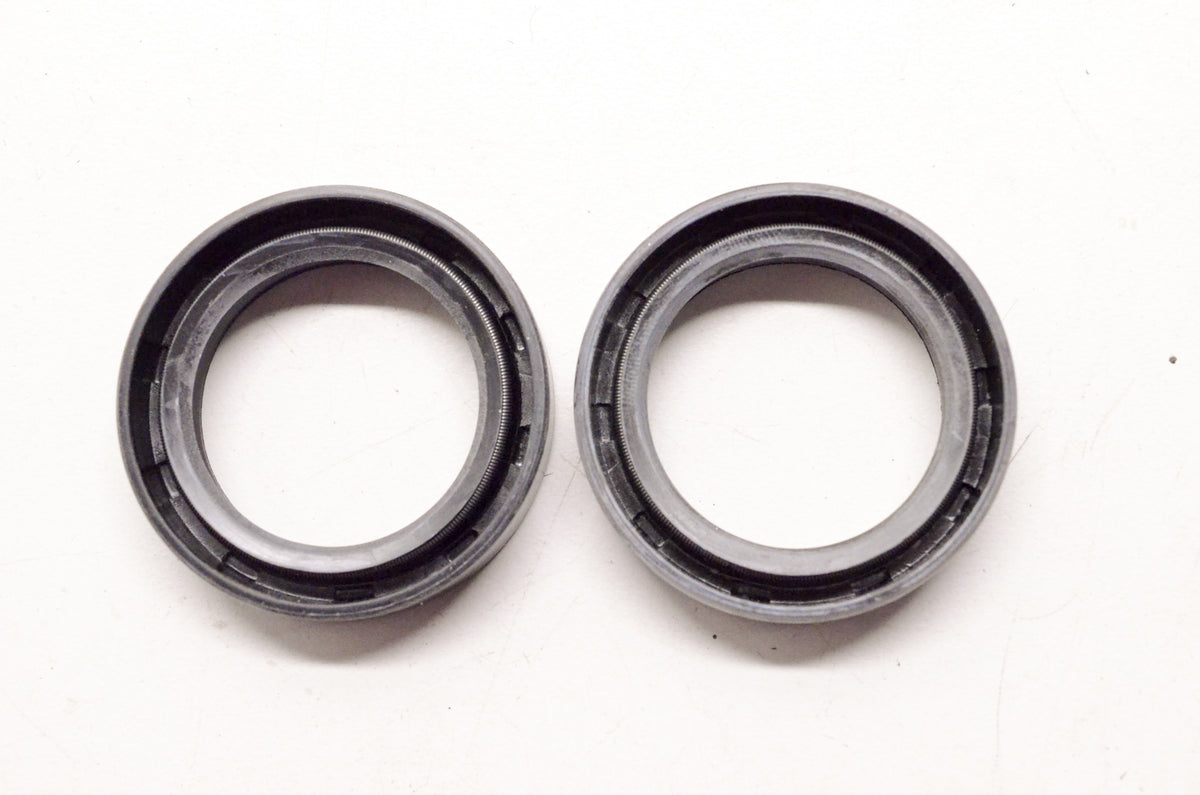 PartsUnlimited 0407-0264 35x48x11 Front Fork Seal Kit NOS