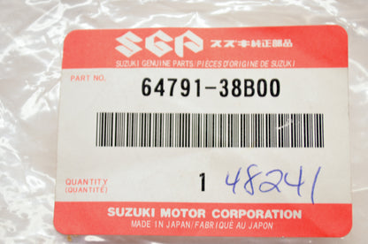 Oem Suzuki 64791-38B00 Axle Cap Nos