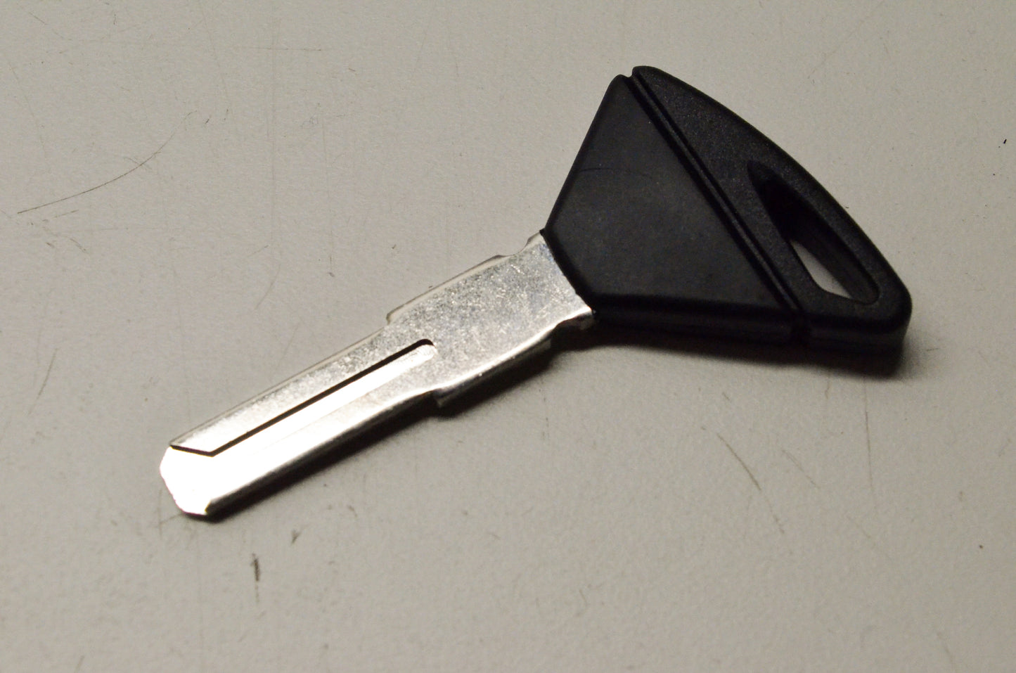 Aprilia AP8140711 Blank Transponder Key NOS