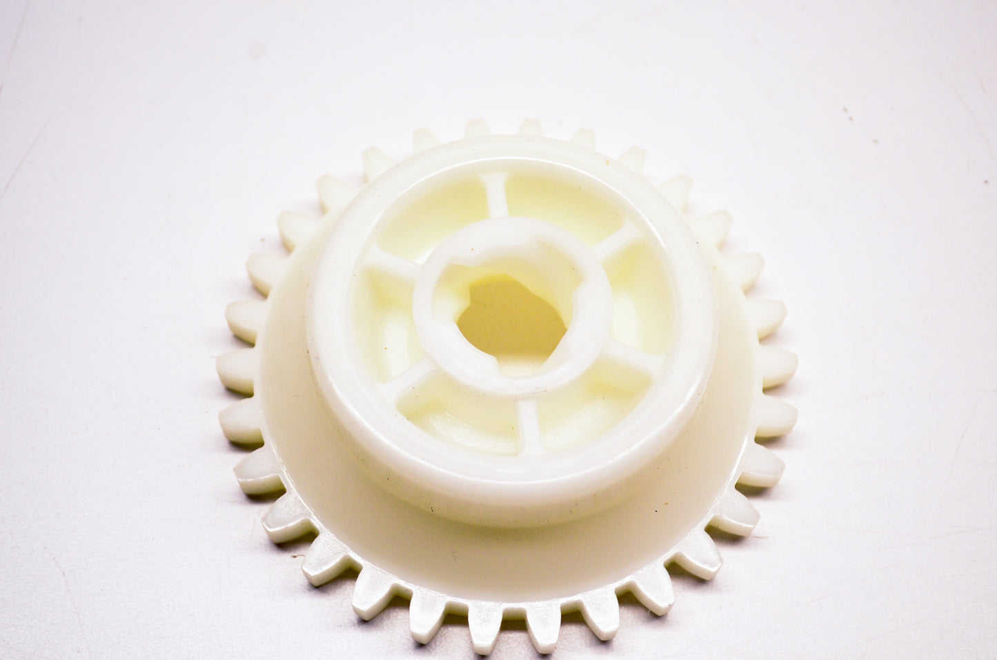OEM Suzuki 18131-40B00 Recoil Pullstart Gear NOS