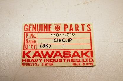 OEM Kawasaki 44044-019 Circlip NOS