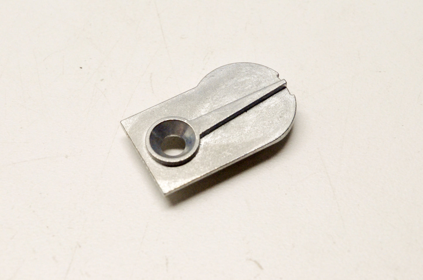 OEM Arctic Cat 0605-832 Right Riser Block Retainer NOS