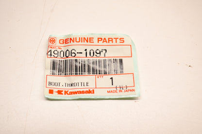 OEM Kawasaki 49006-1097 Throttle Case Boot NOS