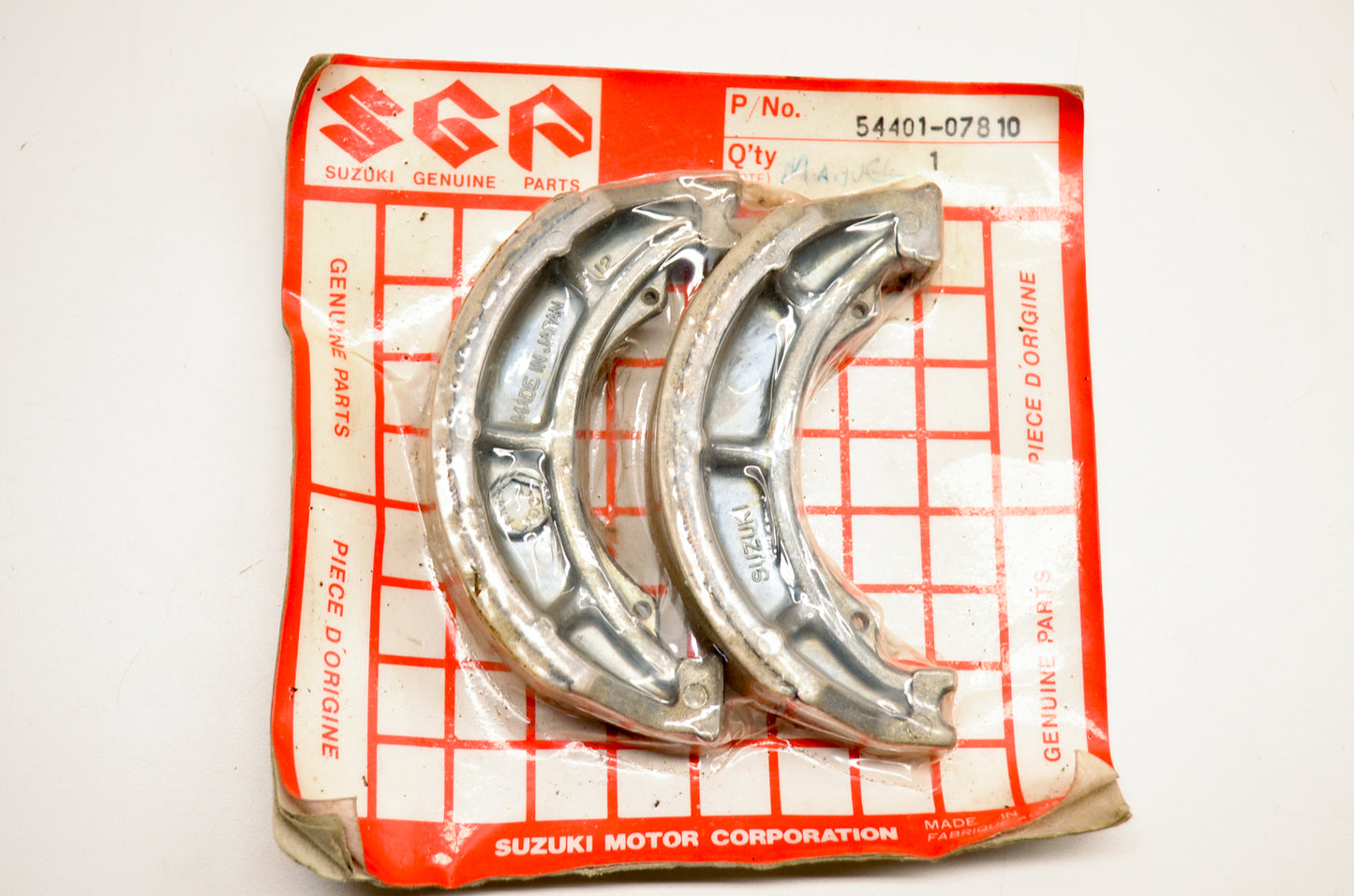 OEM SUZUKI 54401-07810 Brake Shoe Set NOS