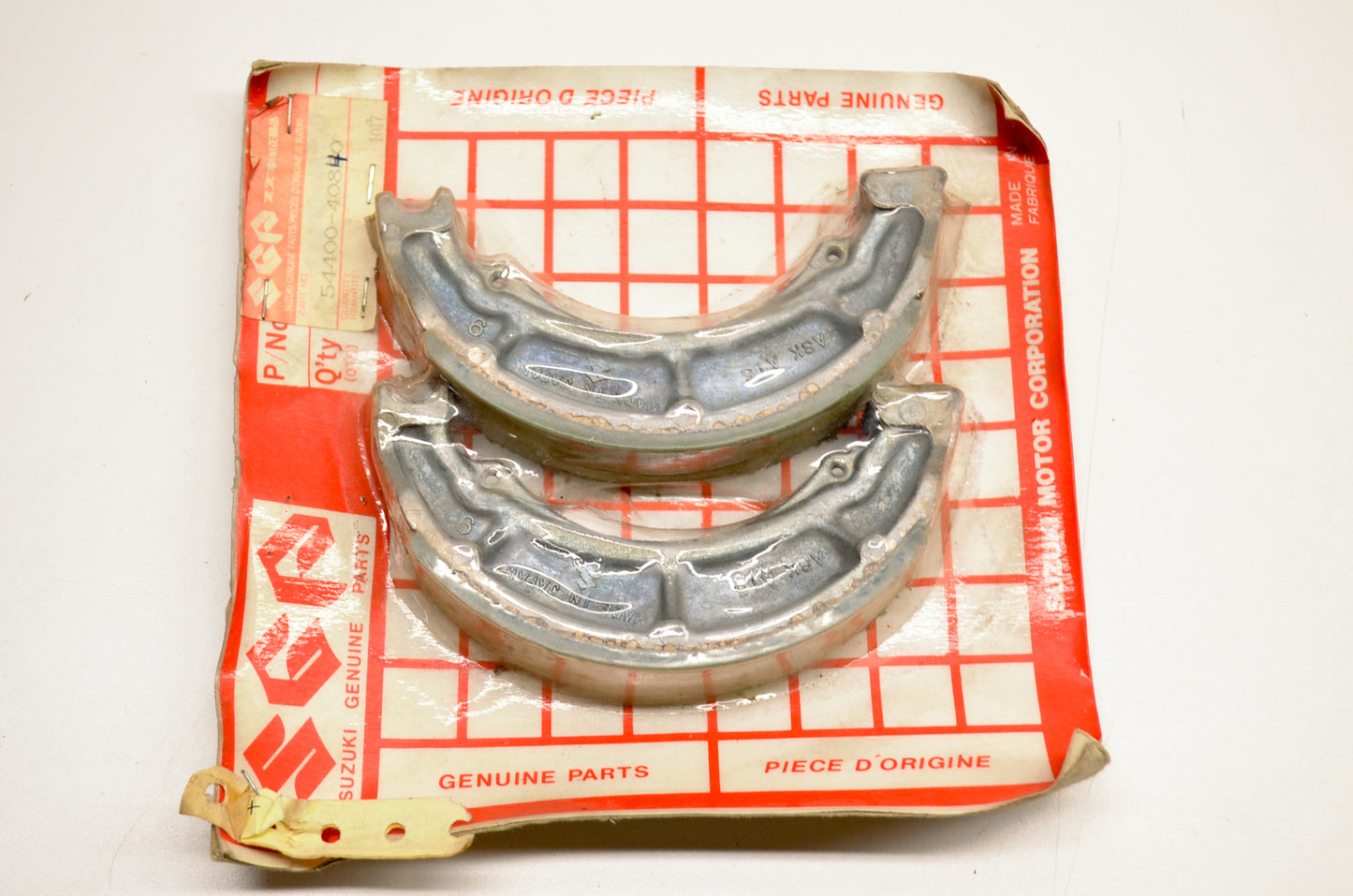 OEM SUZUKI 54400-40840 Brake Shoe Set NOS