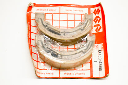 OEM SUZUKI 54400-43880 Brake Shoe Set NOS