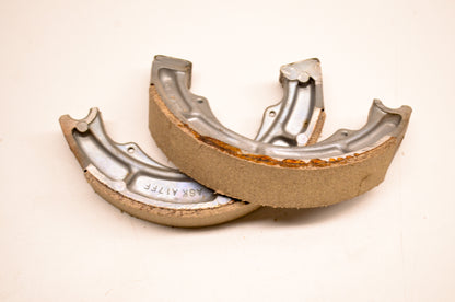 OEM SUZUKI 64410-11301 Brake Shoe Set NOS