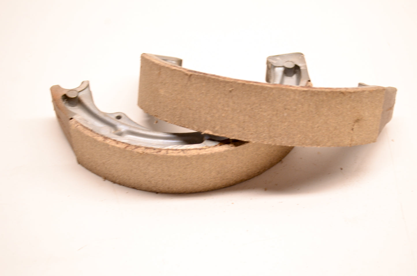OEM SUZUKI 64410-11301 Brake Shoe Set NOS