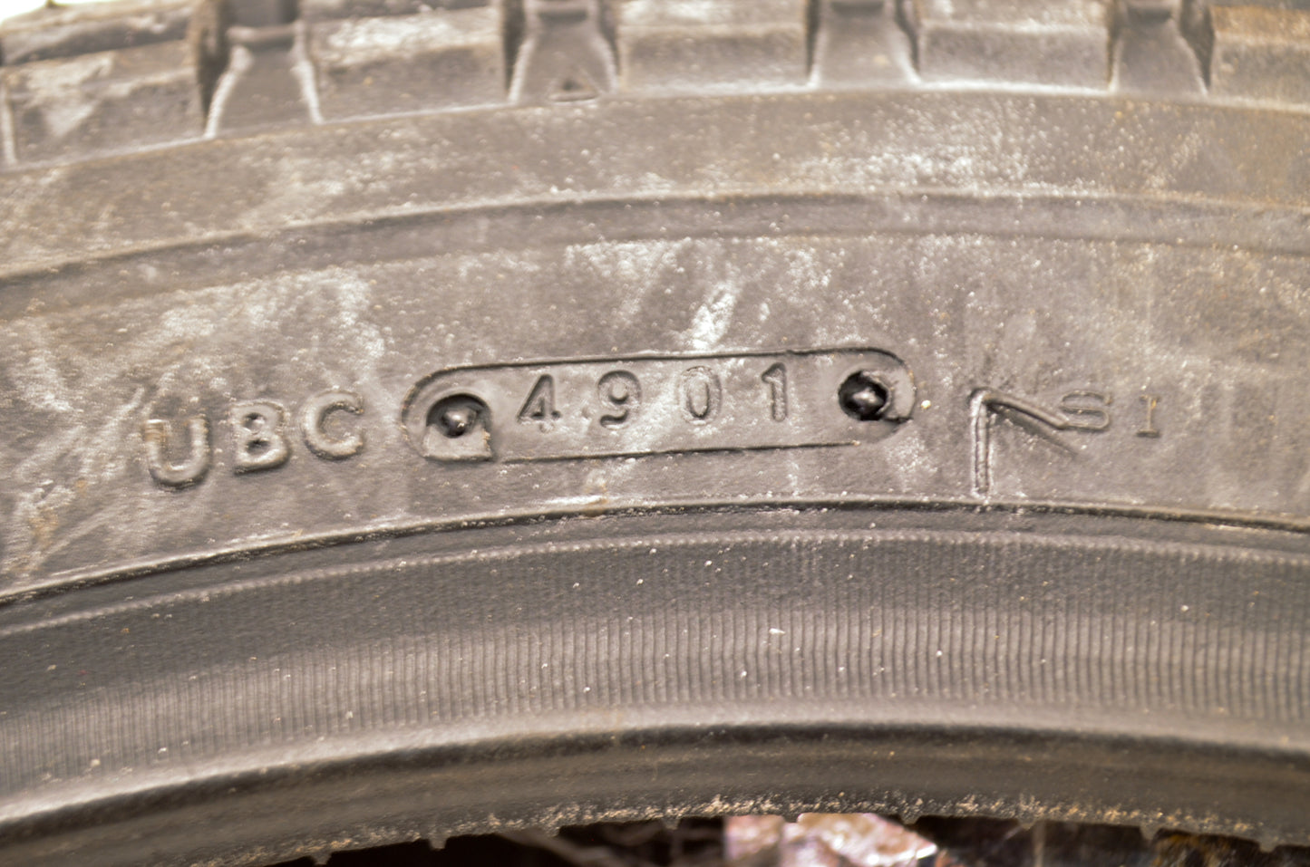 OEM Honda 42711-102-762 Load Range B 2 Ply Tire 2.75-17 NOS
