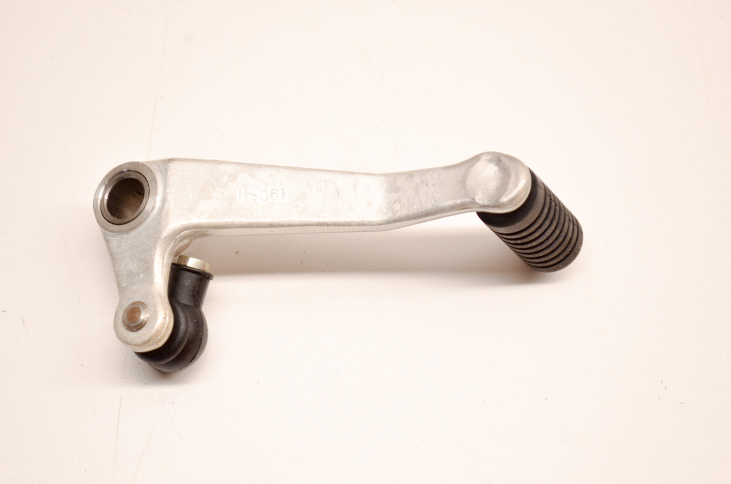 Suzuki 25600-19C04-000 Shift Lever NOS