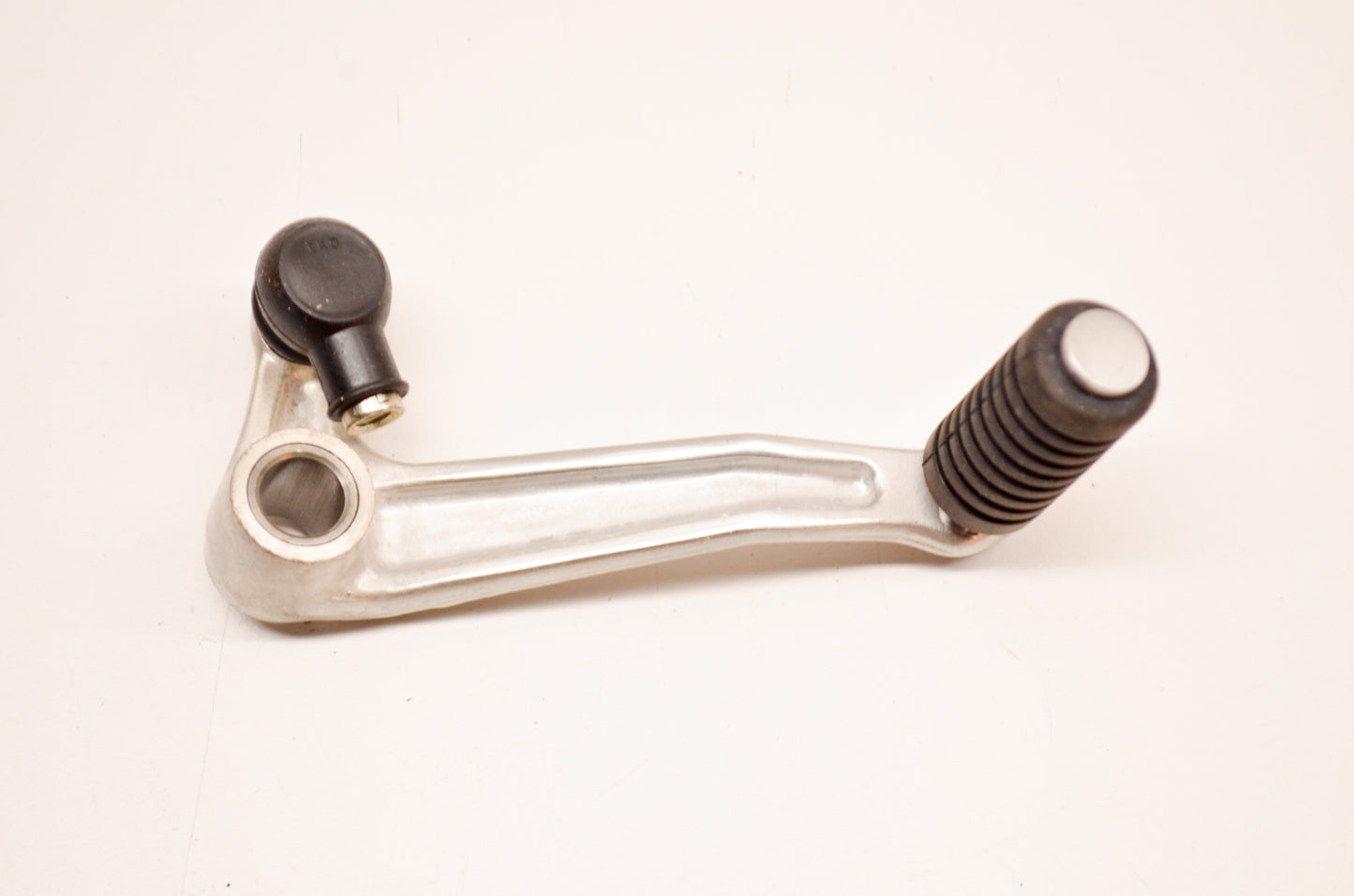 Suzuki 25600-19C04-000 Shift Lever NOS