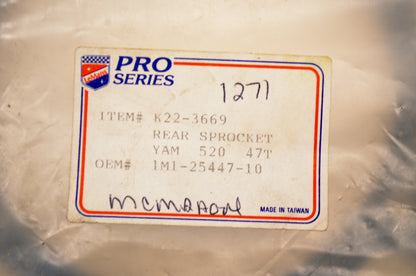 Lemans K22-3669, 1M1-25447-10 Sprocket NOS