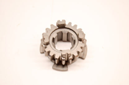 OEM Honda 23441-HB6-672 Gear 20T NOS