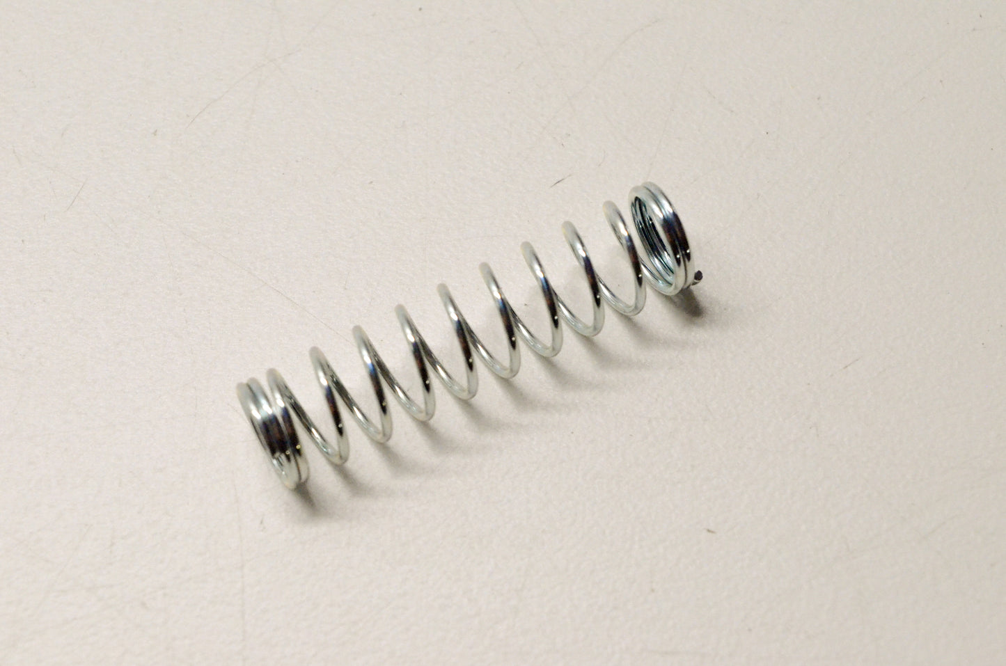 OEM Yamaha 90501-10782-00 Compression Spring NOS