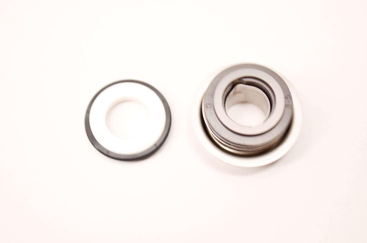 OEM Kawasaki 49063-1056 Waterpump Seal NOS