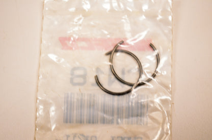 Wiseco CW18 Circlip Qty 2 NOS