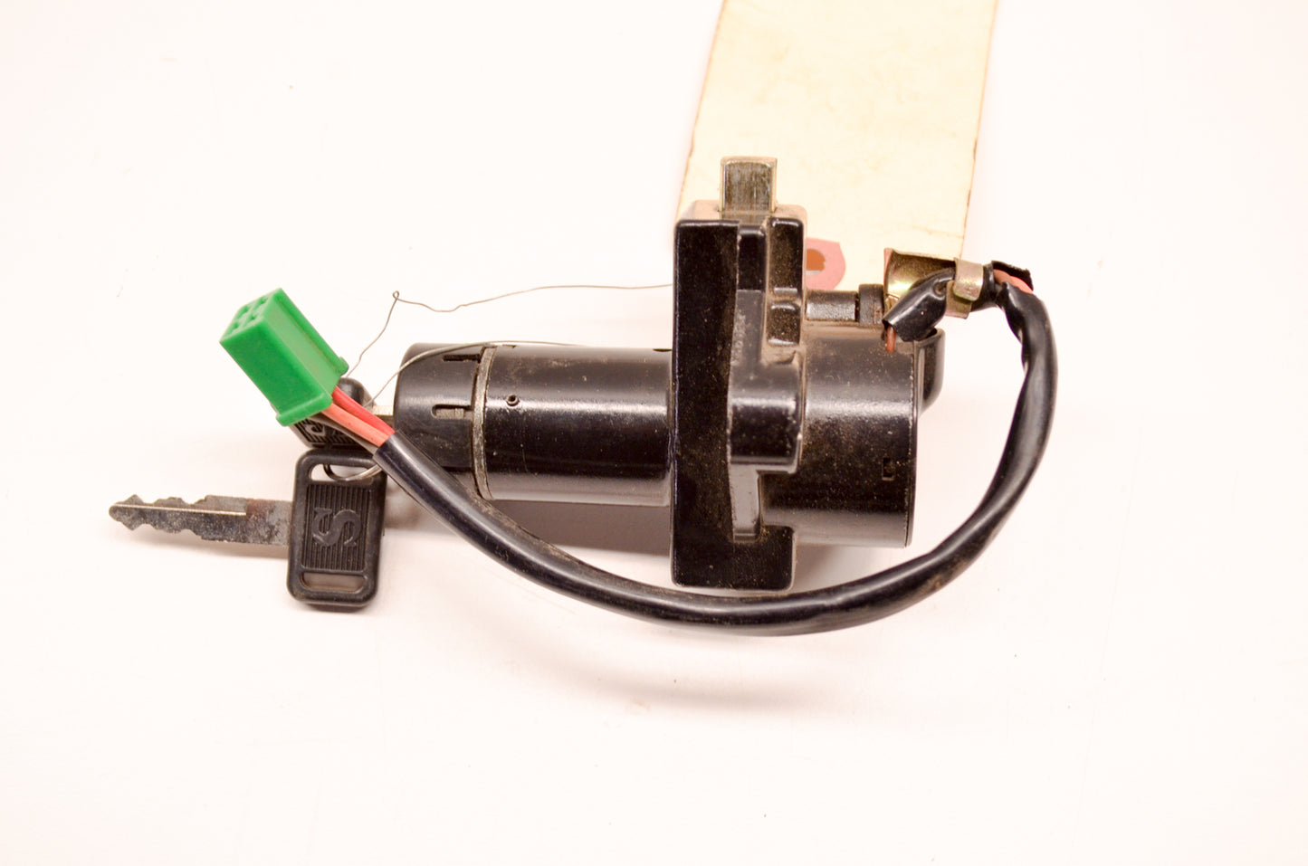 EMGO 4071010 Ignition Switch Assembly W/ Keys NOS