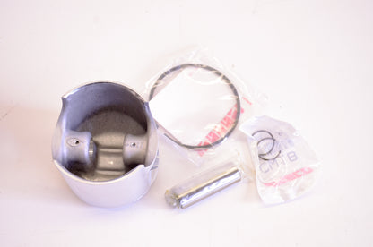 Wiseco 2376M07700, 290807 Piston Kit NOS
