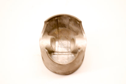 OEM Yamaha 25Y-11636-00-00 20/s .50 Piston NOS