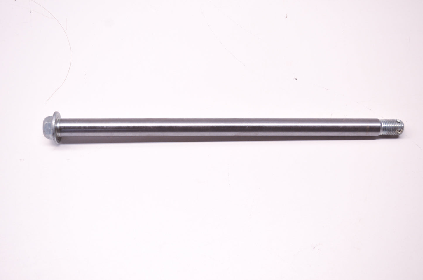 New OEM Suzuki 64711-14201 Rear Axle NOS