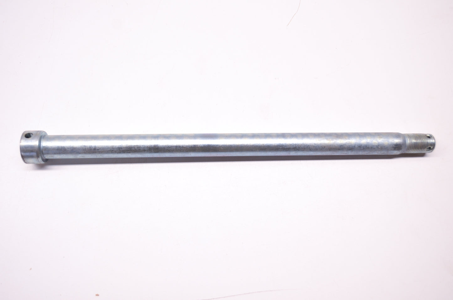New OEM Suzuki 64711-27A00 Rear Axle NOS