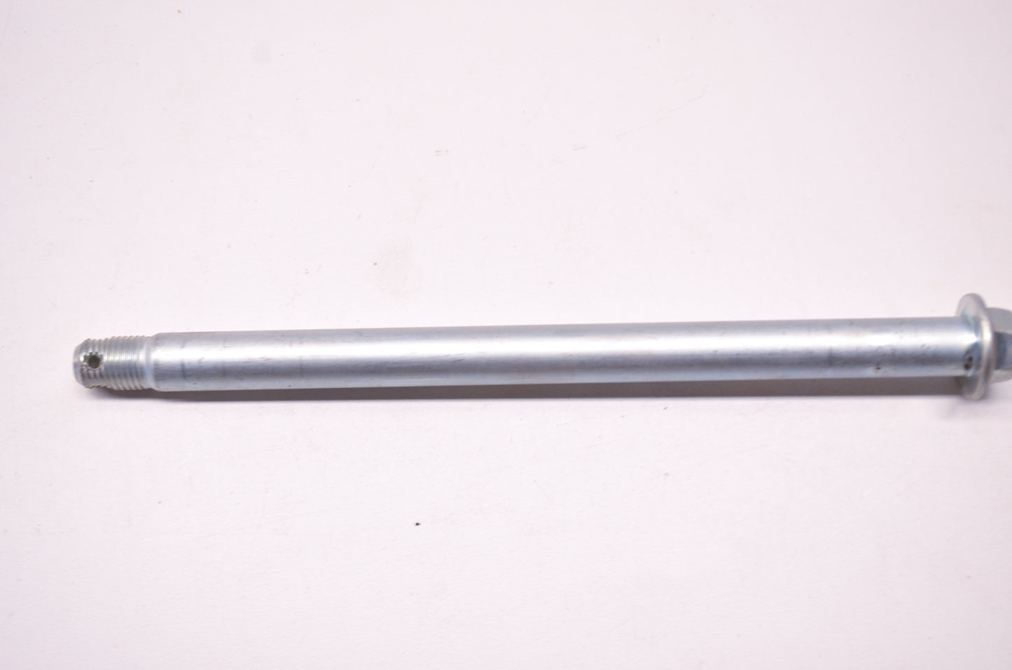 New OEM Suzuki 64711-02B01 Rear Axle NOS