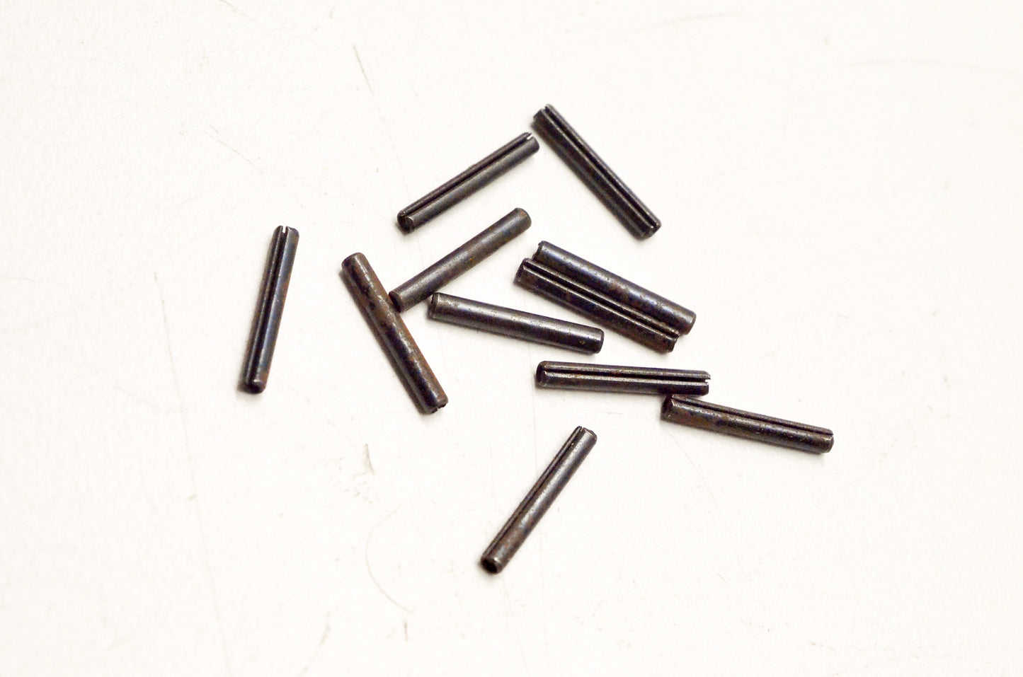 OEM Briggs & Stratton 391413 Carburetor Repair Sealing Pins Qty 11 NOS