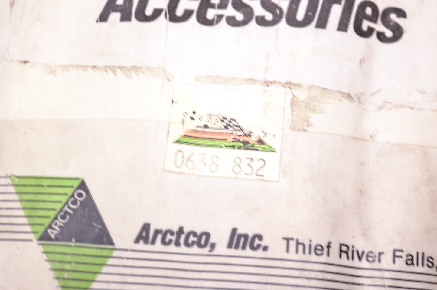 New OEM Arctic Cat 0638-832 Hood Screen Kit NOS