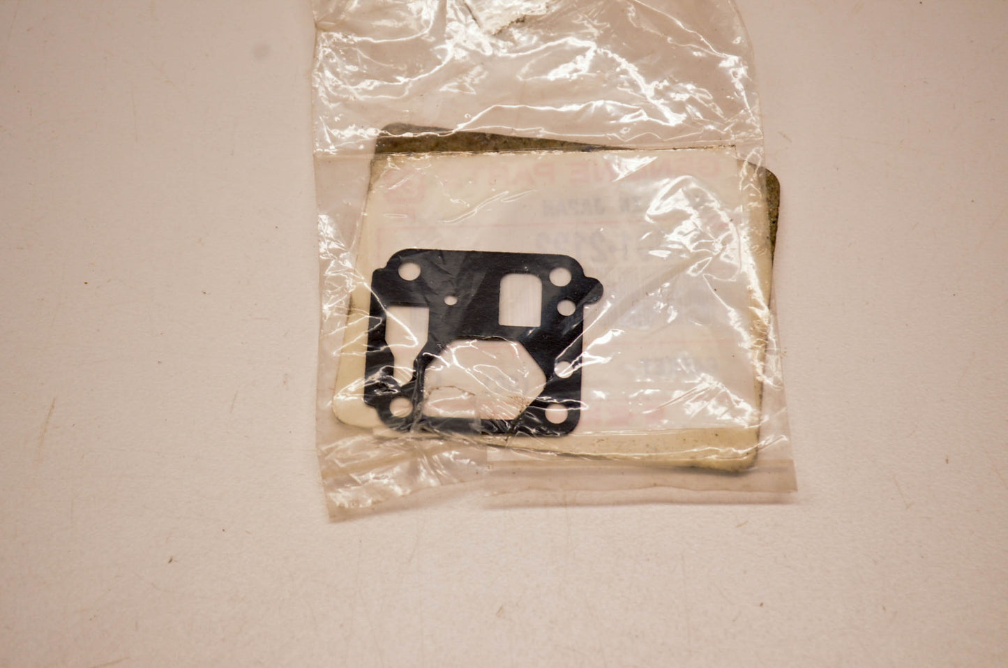 New OEM Kawasaki 11061-2122 Gasket NOS