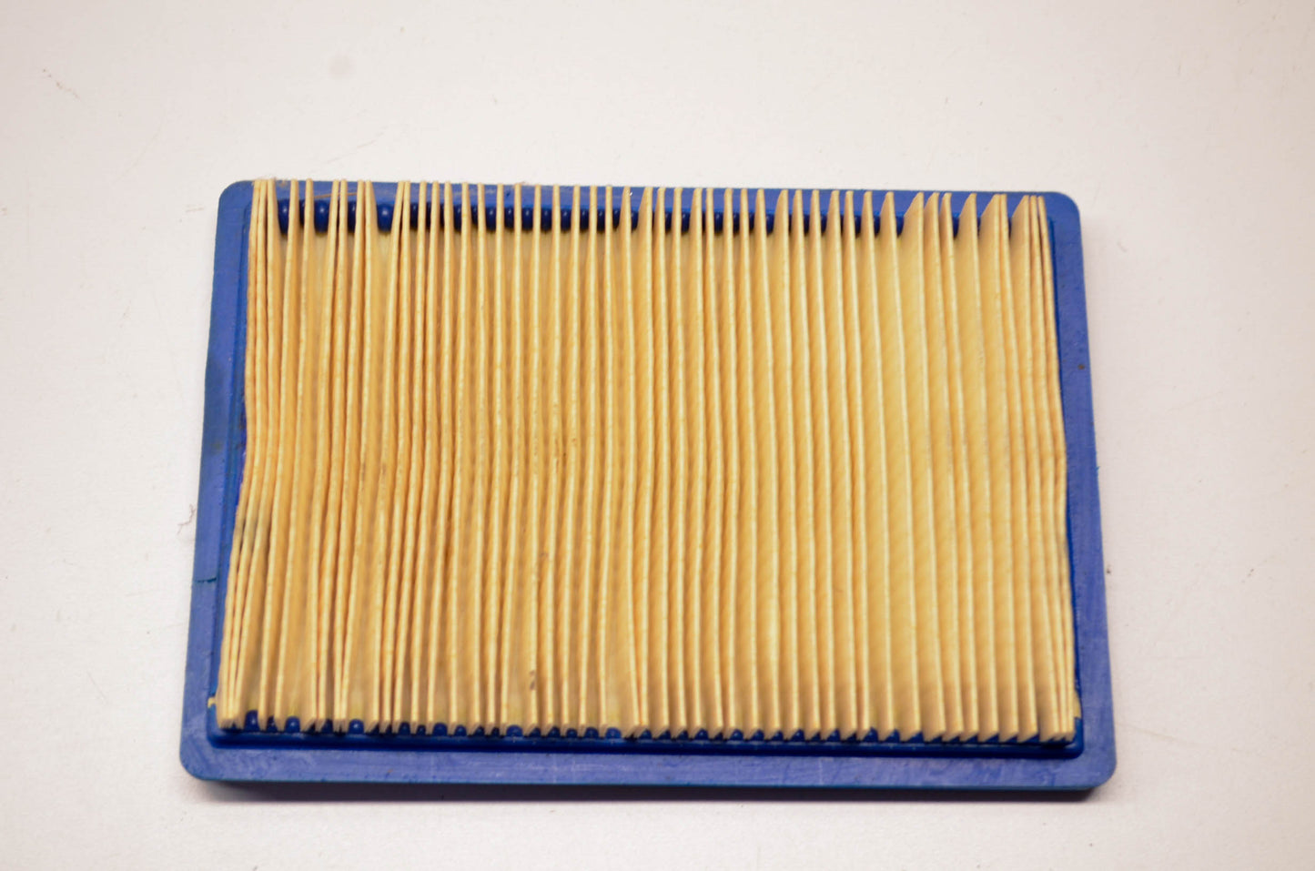 New OEM Briggs & Stratton 4102 Air Filter NOS