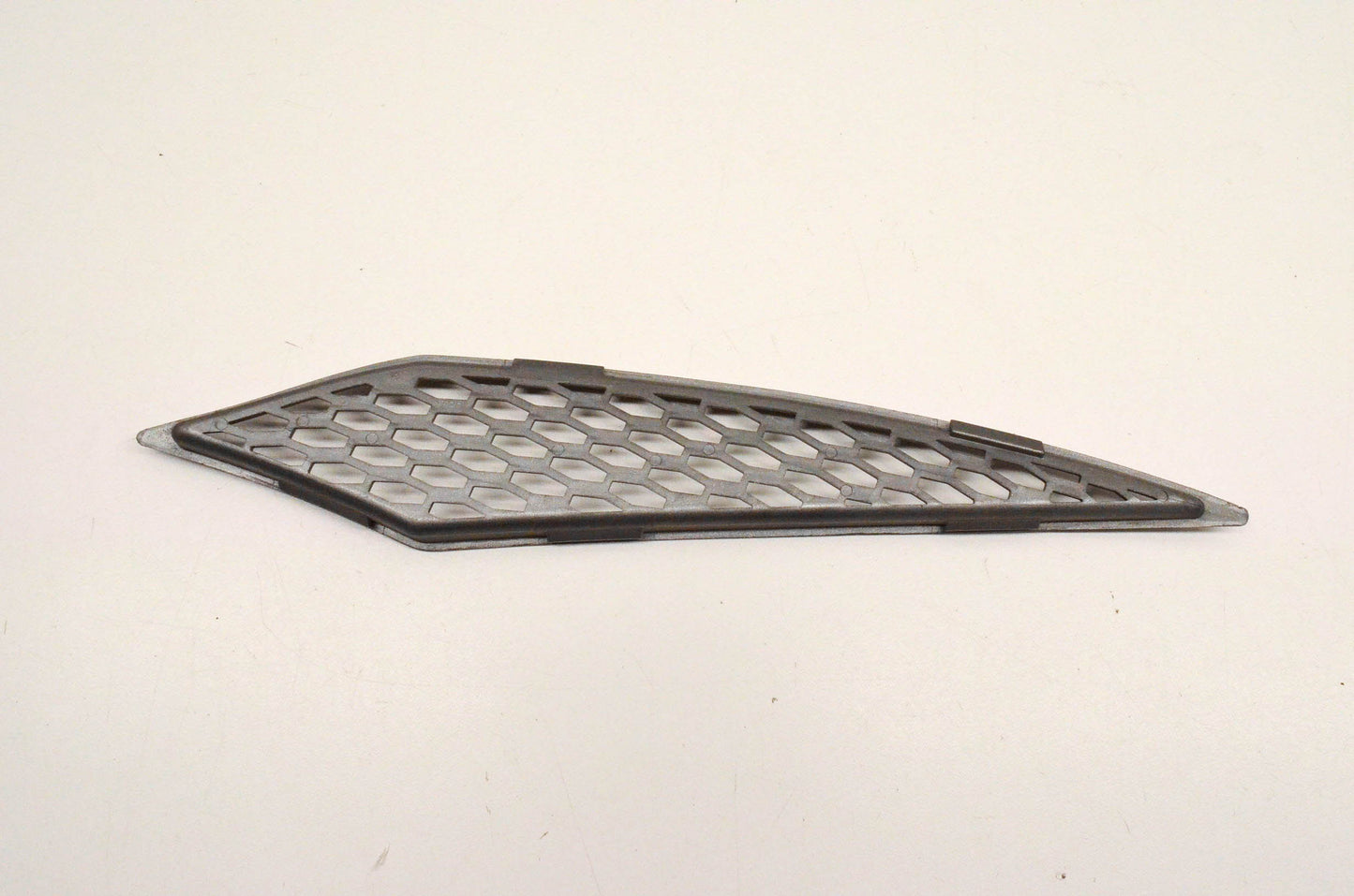 New OEM Arctic Cat 4606-696 Hood Vent Inner Right NOS