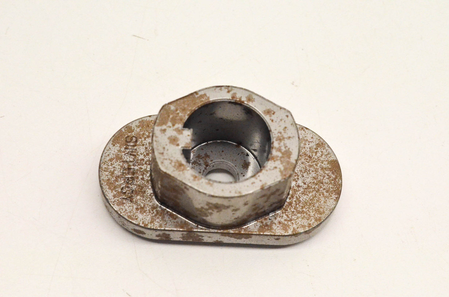 New OEM Husqvarna 5324183-73, 532418373 Blade Adapter With Key .25mm CE NOS