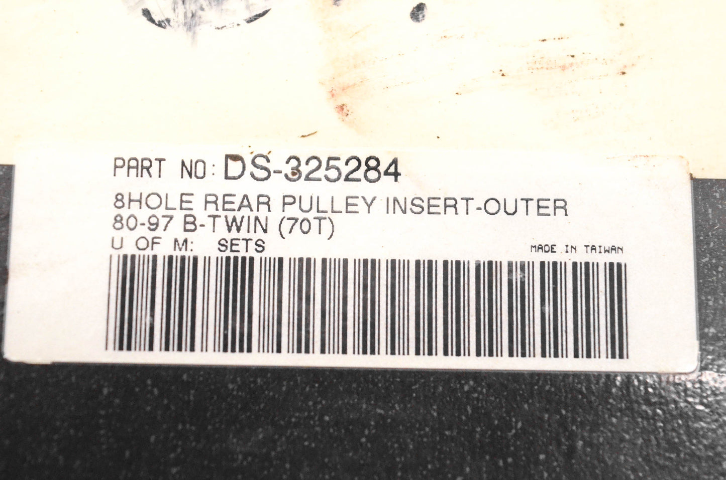 Drag Specialties DS-325284 Outer 8 Hole Rear Pulley Insert NOS