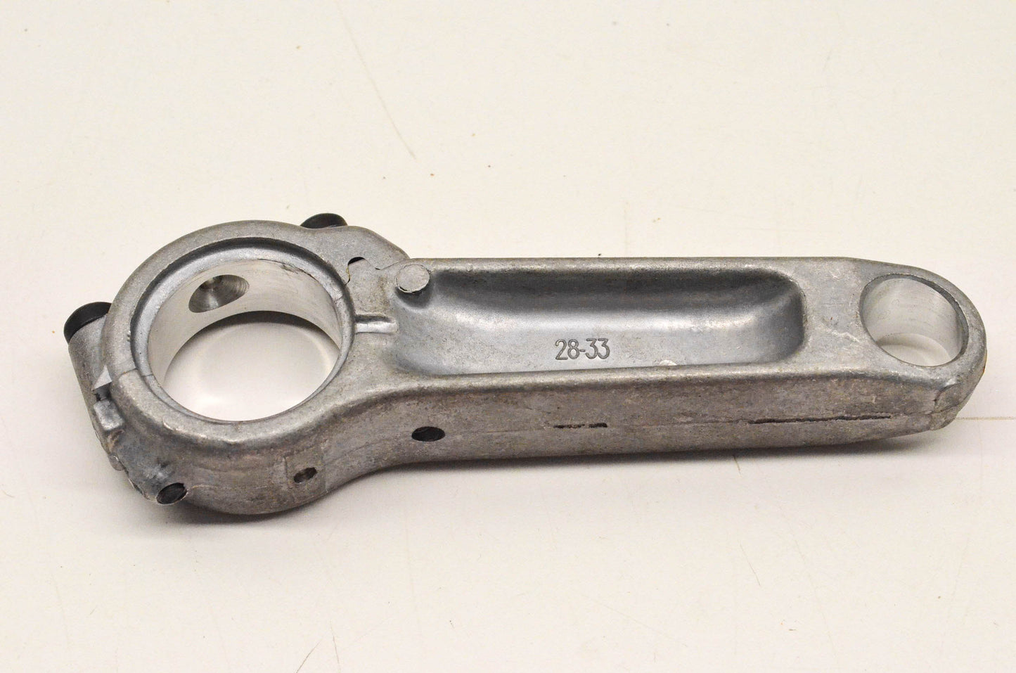 New OEM Briggs & Stratton 794122 Connecting Rod NOS