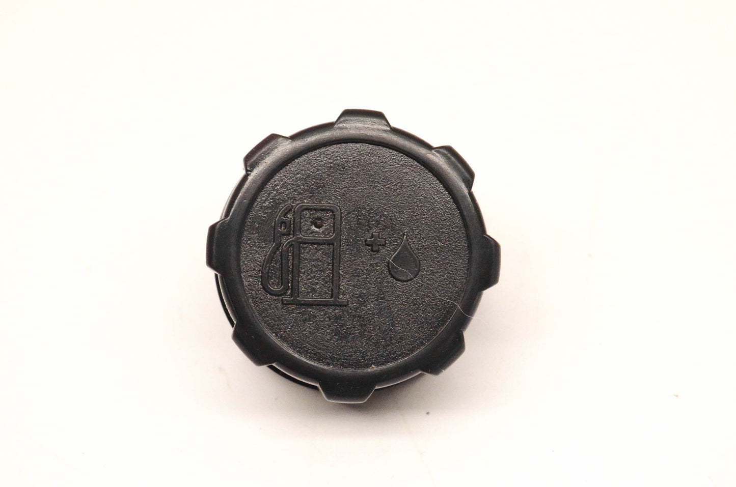 Dolmar 352.050.190, 352050190 Tank Cap NOS