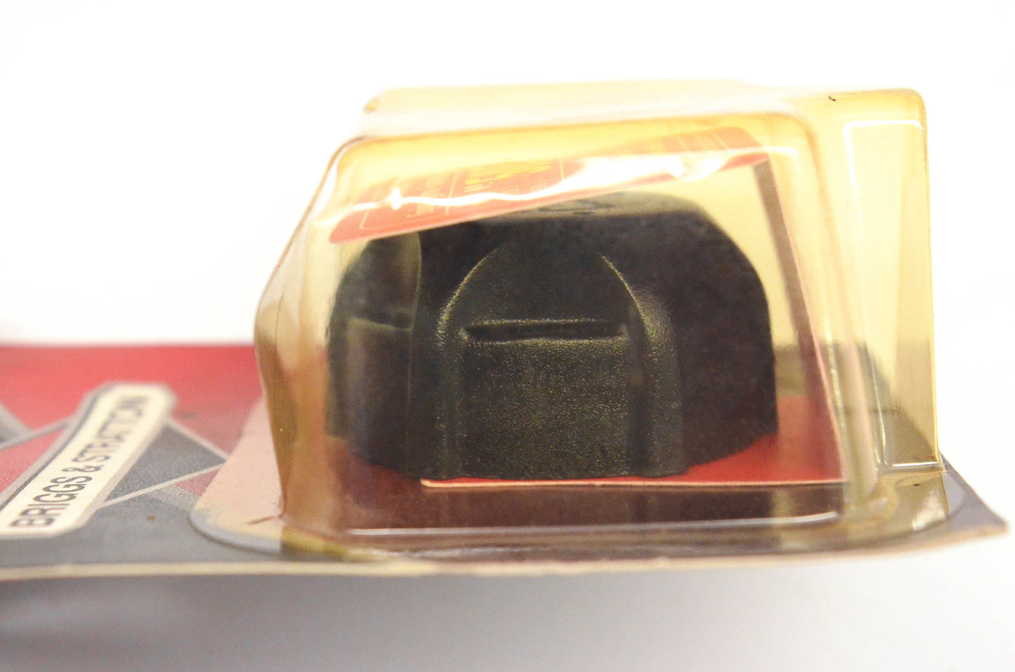 New OEM Briggs & Stratton 5057, 497929S Gas Cap NOS