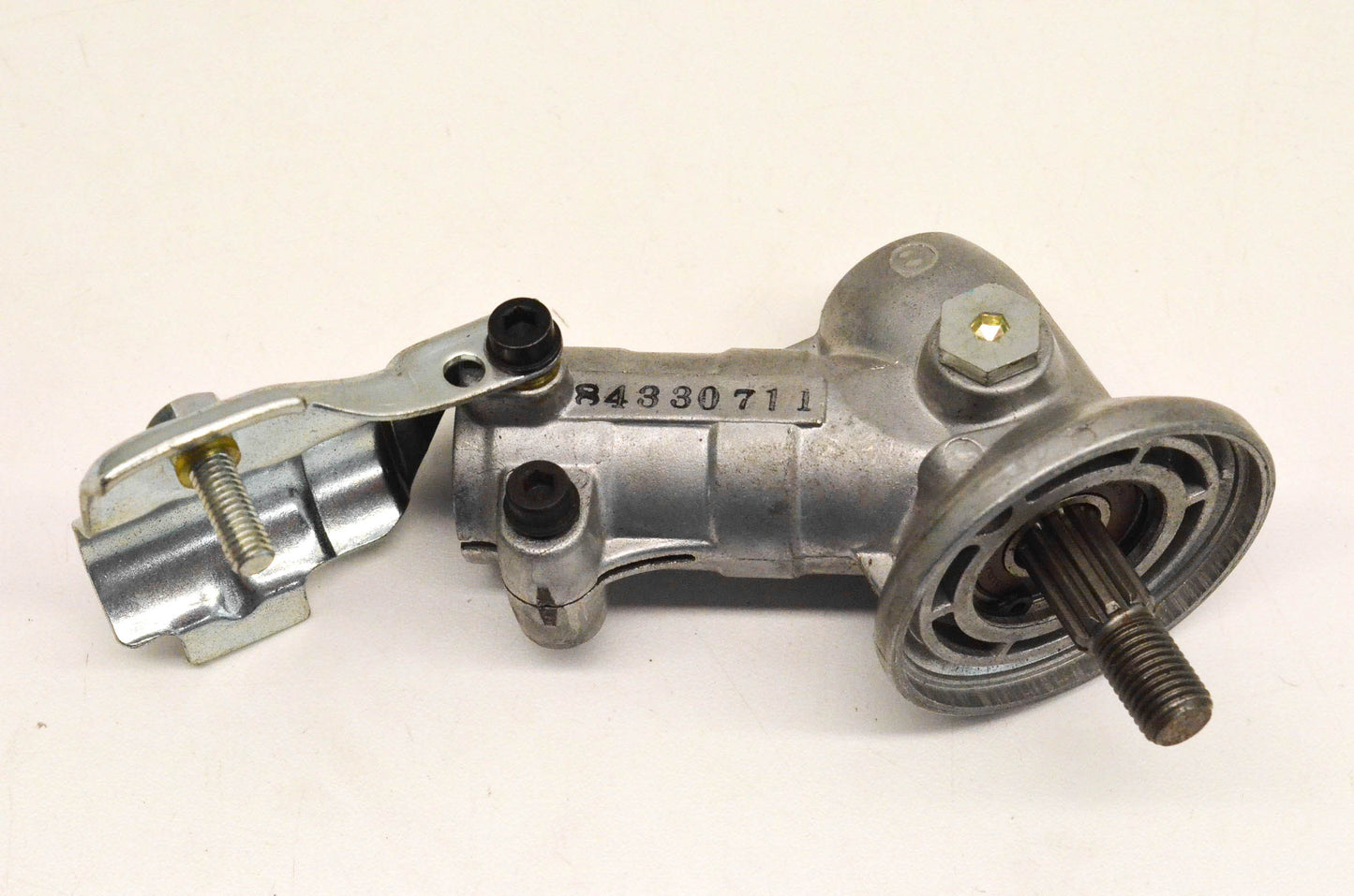 New OEM Husqvarna 5373337, 84330711 Line Trimmer Gearhead NOS