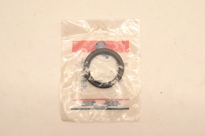 New OEM Briggs & Stratton 795387 Oil Seal NOS