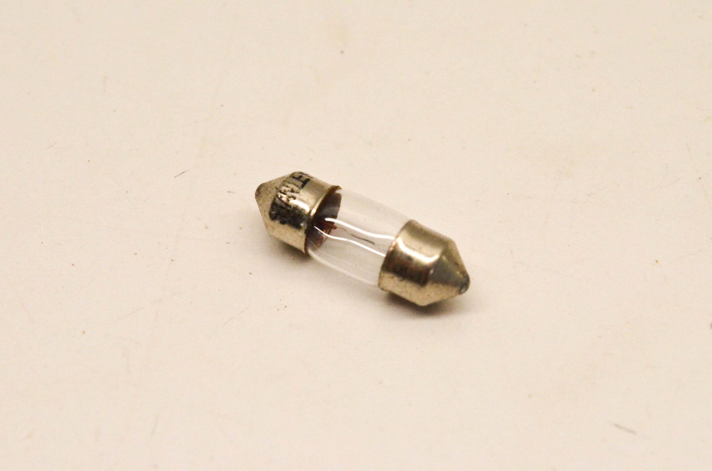 New OEM Suzuki 09471-06020 Taillight Bulb NOS