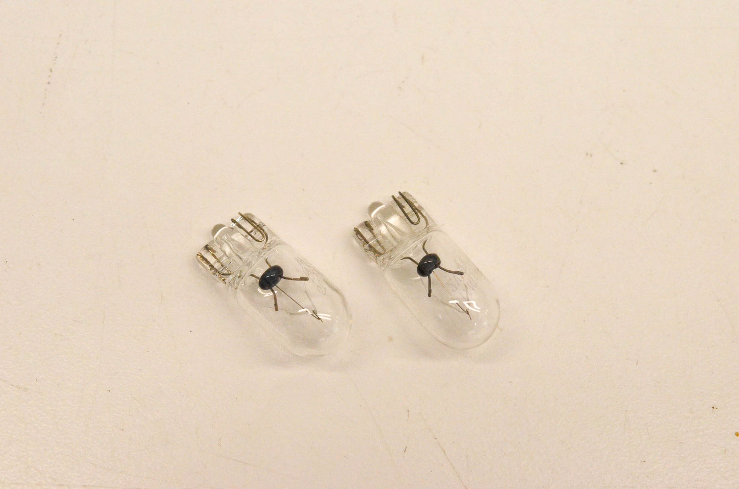 New OEM Arctic Cat 0620-149 Bulb T-10 Wedge Base 12v 1.7w Qty 2 NOS