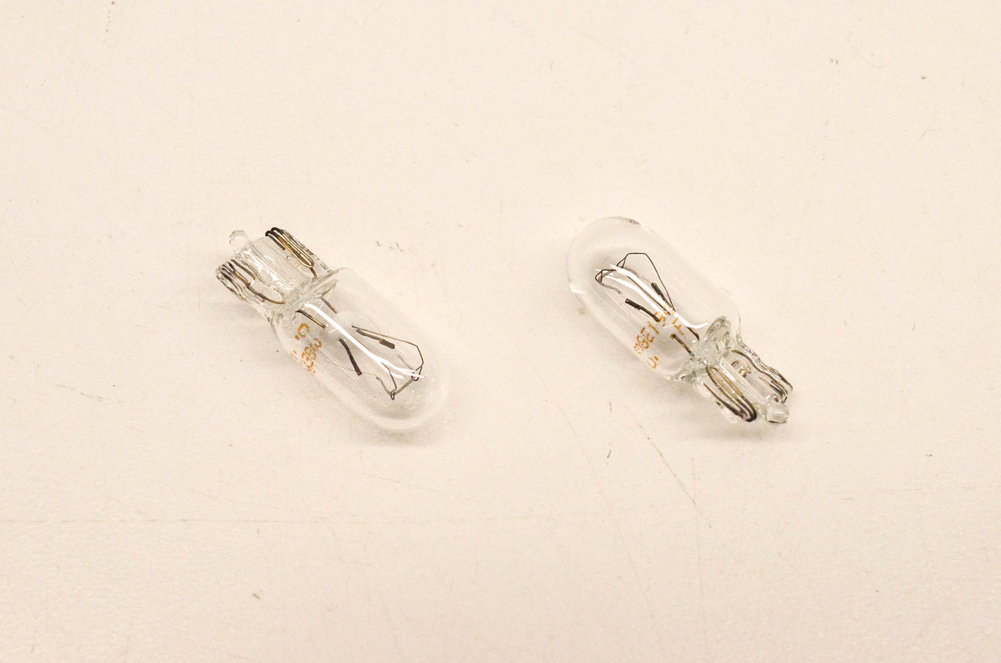 New OEM Polaris 4030015 Taillight Bulb Qty 2 NOS
