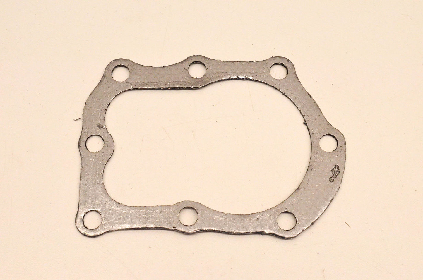 New OEM Briggs & Stratton 272536S Gasket NOS